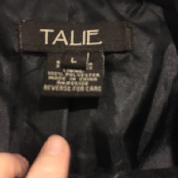 Overcoat/Belted Rain Coat - Picture 3 of 4